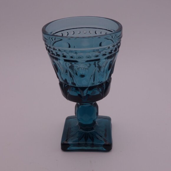 Set of Seven(7) Blue Glasses with Square Base - Picture 5 of 13
